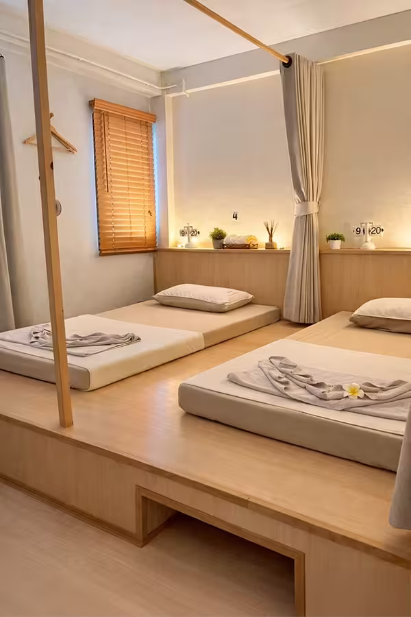 Couples room with two massage beds
